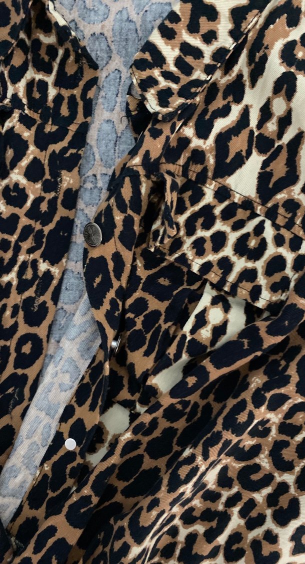 Leopar Desenli Kadın Mini Ceket - Görsel 3