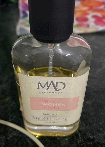 MAD Parfüm Kadın 50 ml Çiçeksi Koku - Görsel 4
