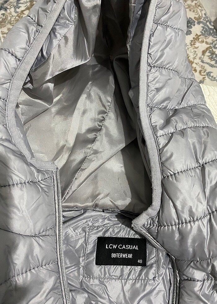 Kadın şişme mont - Görsel 4