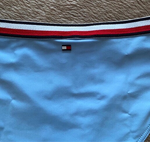 xs Beden mavi Renk Orijinal Tommy Hilfiger bikini altı