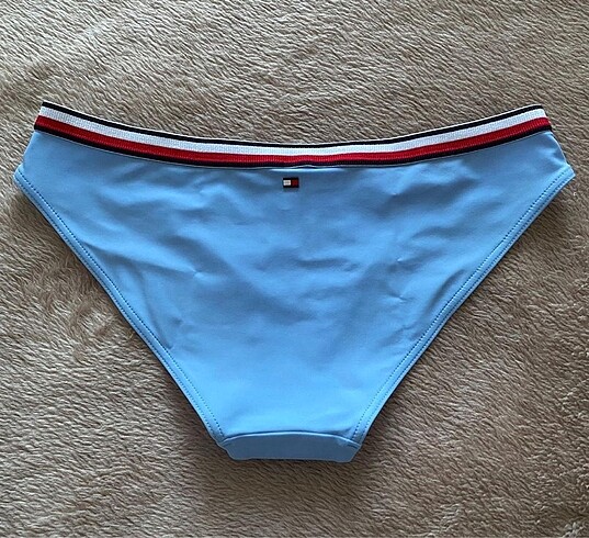 xs Beden Orijinal Tommy Hilfiger bikini altı