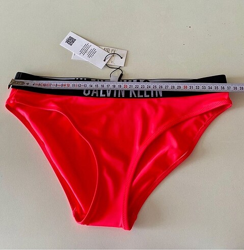 m Beden Orijinal Calvin Klein bikini takımı