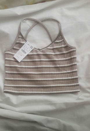 pull and bear top