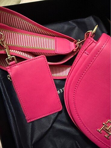 Tommy Hilfiger TOMMY HILFIGER ÇANTA