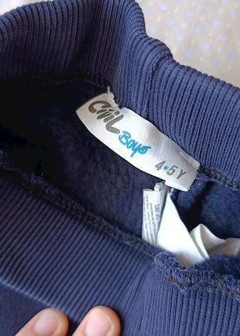 LC Waikiki Rahat Kesim Erkek Çocuk Nakışlı Sweatpant