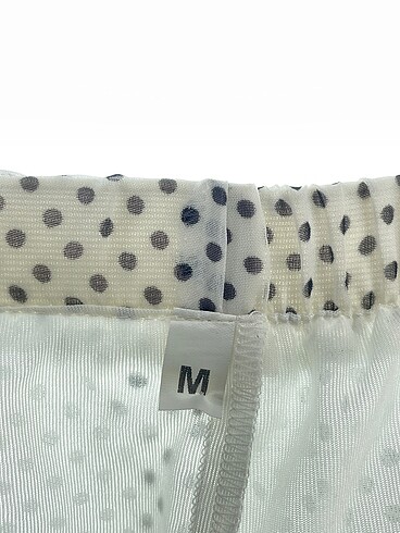 m Beden çeşitli Renk PreLoved Kumaş Pantolon %70 İndirimli.