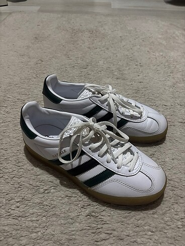 Adidas gazelle