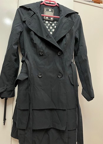 Düğmeli Siyah Midi Trençkot - Görsel 3