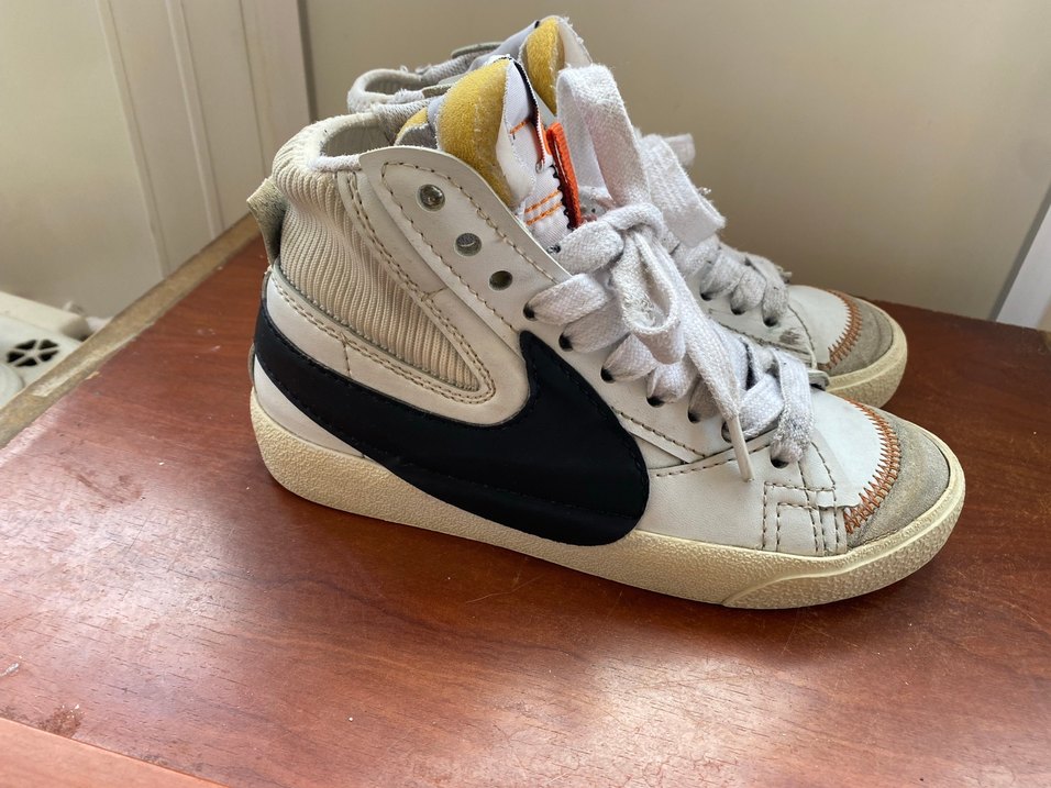 Nike Beyaz Spor Ayakkabı Kadın - Görsel 2