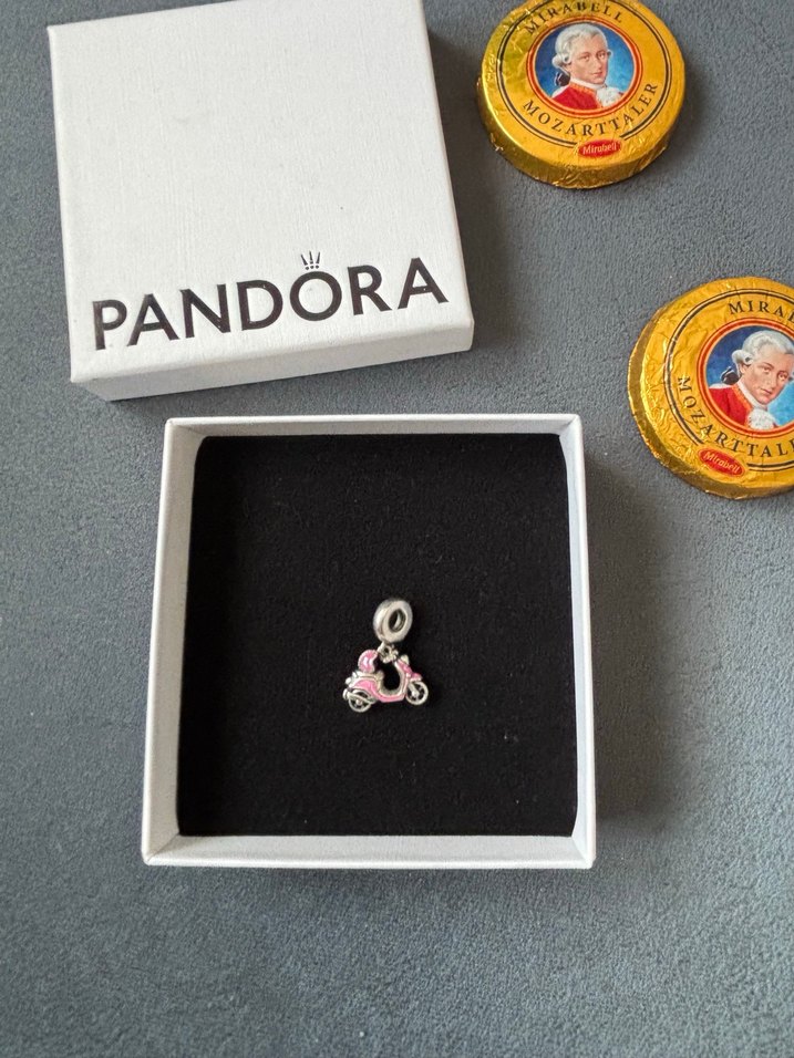 Pembe motosiklet Charm - Görsel 5