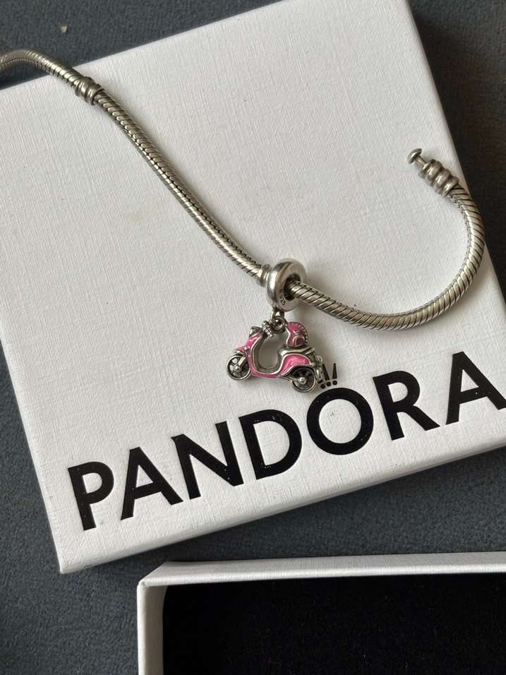 Pembe motosiklet Charm - Görsel 2