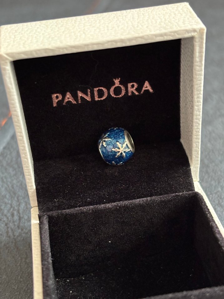 Pandora Mavi kar tanesi Charm - Görsel 2
