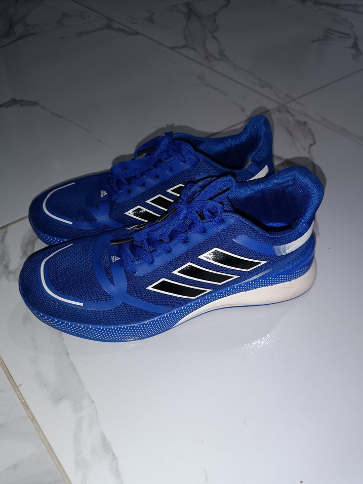 Adidas spor ayakkabı - Görsel 2