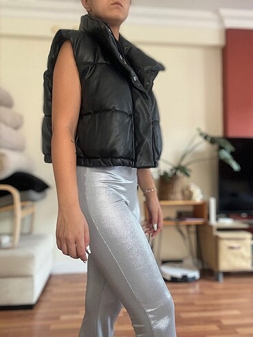 xl Beden Zara şişme yelek deri