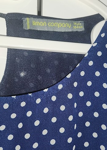 Limon Company Lacivert Puantiyeli Midi V Yaka Elbise
