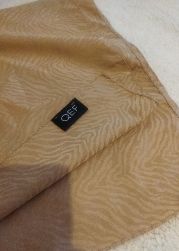 Desenli Şal - Görsel 3