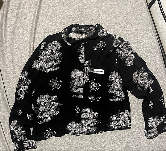bershka crop gömlek