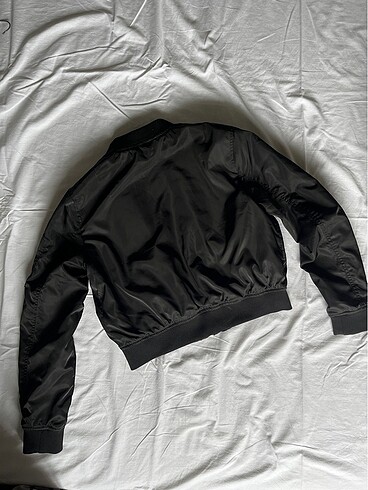 m Beden siyah Renk pull&bear bomber ceket