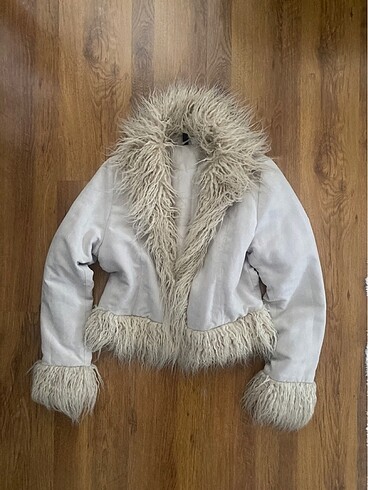 H&M Afgan model tüylü süet ceket
