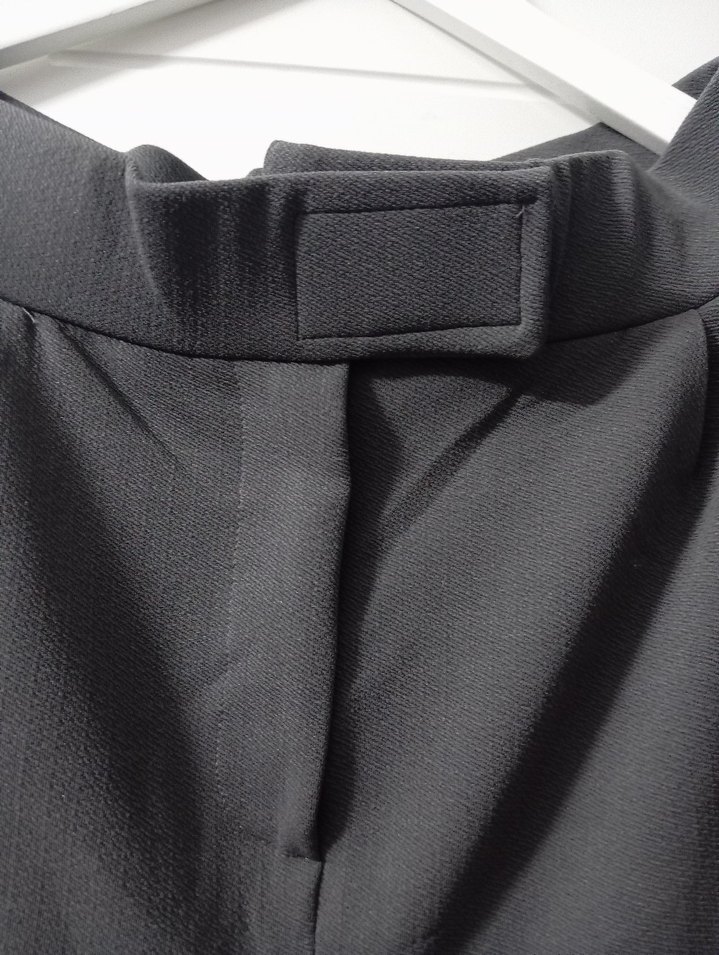 Gri Kemerli Kadın Kumaş Pantolon - Görsel 2