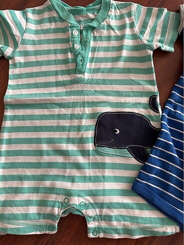 Carter's İkili tulum