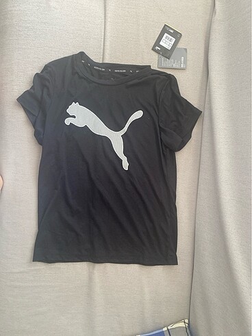 xs Beden Puma tişört