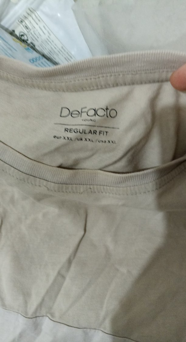 Bej Kısa Kollu Tişört - Görsel 2