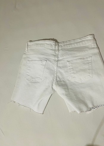 m Beden beyaz Renk Beyaz Yırtık Mini Denim Şort