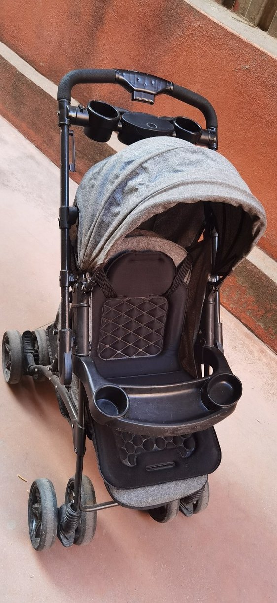 Gri Bebek Arabası - Görsel 2