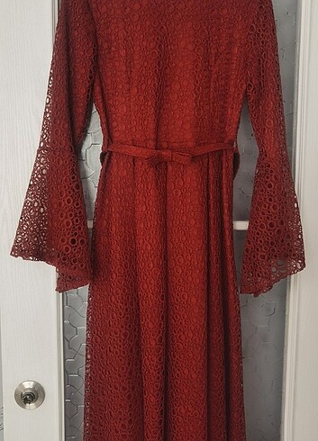 Dantelli komple astarli tesettur elbıse - Görsel 9