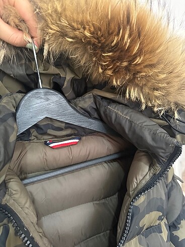 Moncler Askeri desen kaz tüyü mont