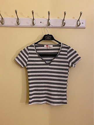basic tee