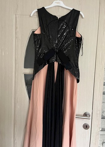 Siyah Detaylı Pembe Uzun Abiye Elbise - Görsel 2