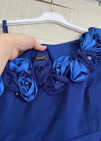 Çiçek Detaylı Tek Omuz Uzun Abiye Elbise - Görsel 3