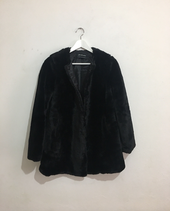 m Beden siyah Renk Stradivarius Faux Fur Coat