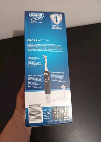 Oral-B Vitality 150 Cross Action Diş Fırçası + Yedek Başlık - Görsel 3
