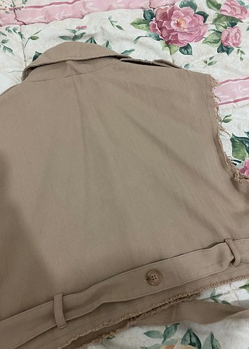 Bej Düğmeli Kolsuz Midi Keten Trençkot - Görsel 3