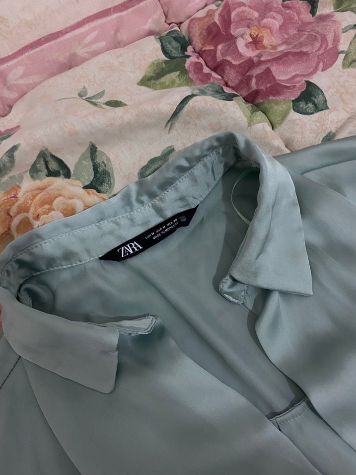 Zara V Yaka Pastel Renkli saten Kadın Gömlek - Görsel 2