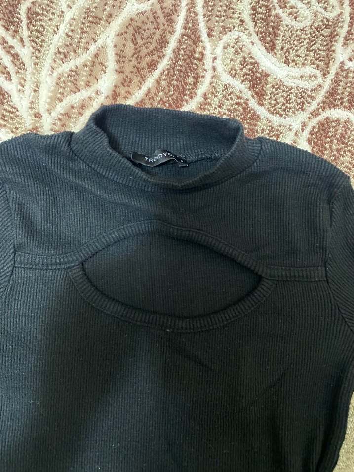 Siyah Uzun Kollu Boğazlı Kadın Elbise - Görsel 2