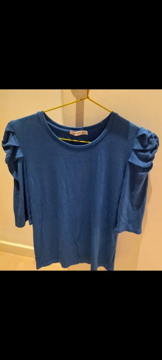 Mavi Kolları Volanlı Kadın Bluz - Görsel 2