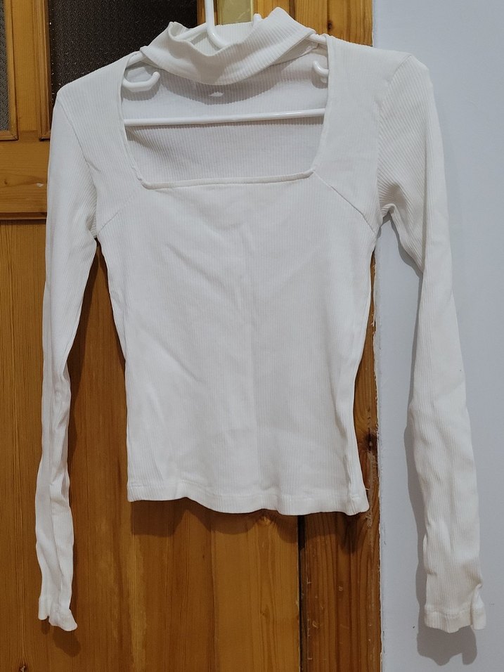 Beyaz Uzun Kollu Kare Yaka Kadın Bluz - Görsel 4