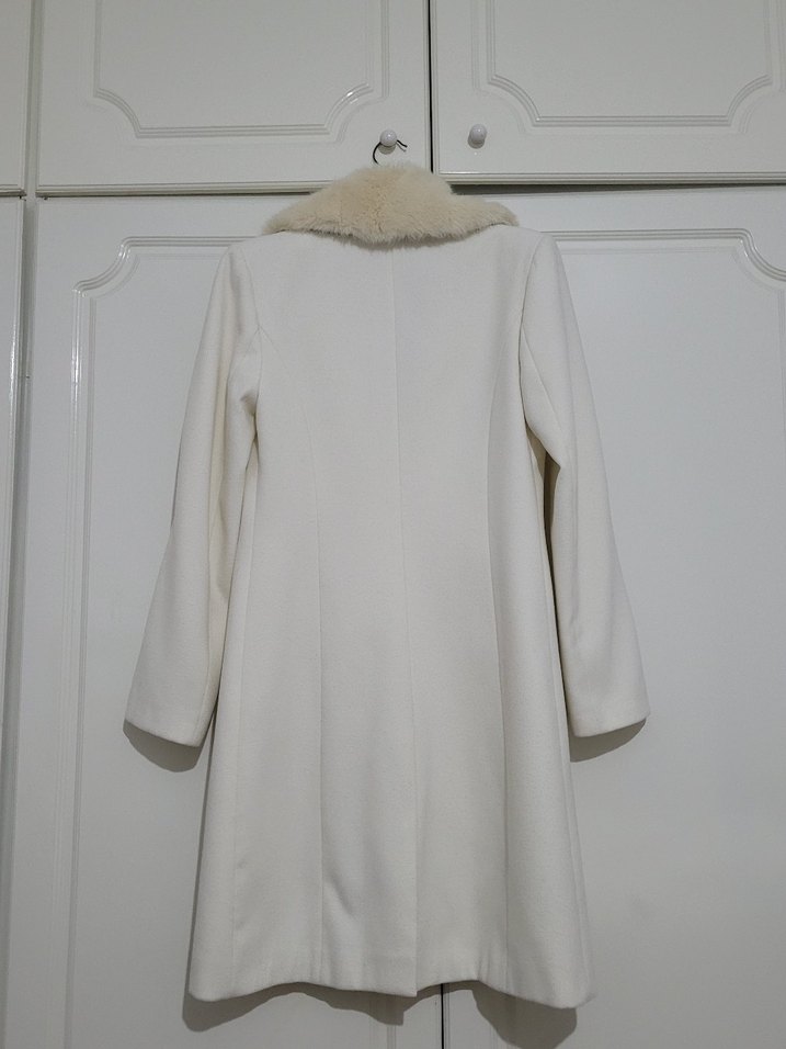 Kürklü Krem Kadın Klasik Kaban - Görsel 4