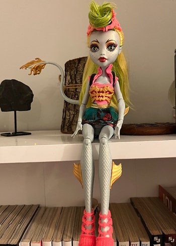 Lagoonafire monster high bebek