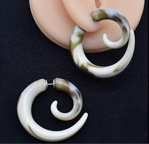 fake emo spiral tunel