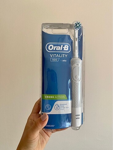 Oral B elektrikli dis fircasi