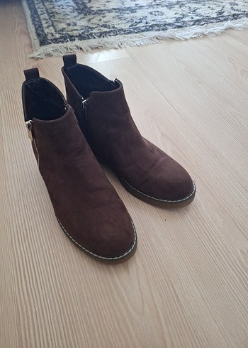 Kahverengi Süet Kadın bot - Görsel 7