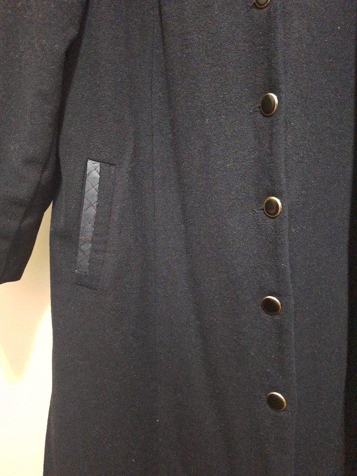 Siyah Kadın Uzun Düğmeli Kaban - Görsel 3