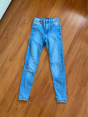 Bershka jeans