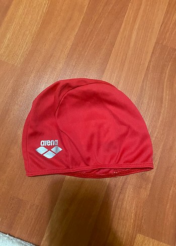 Decathlon Arena Kirmizi Yuzme Sapkasi Bone