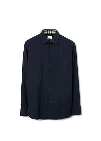 BURBERRY marka Ürün
Etiketli  kartlı  yeni sezon - Görsel 2